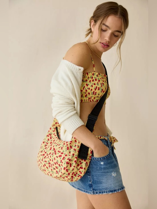 BAGGU Handbags - BAGGU Medium Nylon Crescent Bag